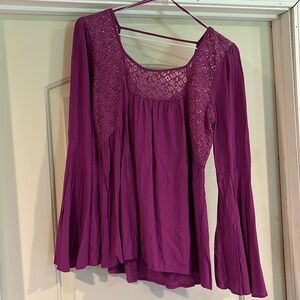Red Camel Juniors Small Purple Flared Sleeve Top